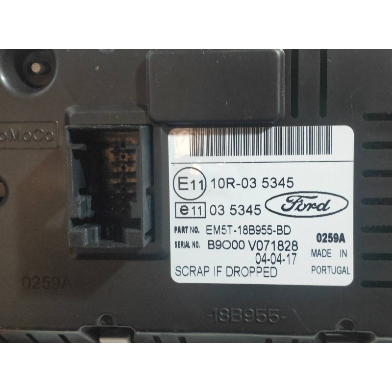 Recambio de pantalla multifuncion para ford transit connect 1.5 tdci cat referencia OEM IAM EM5T18B955BD  