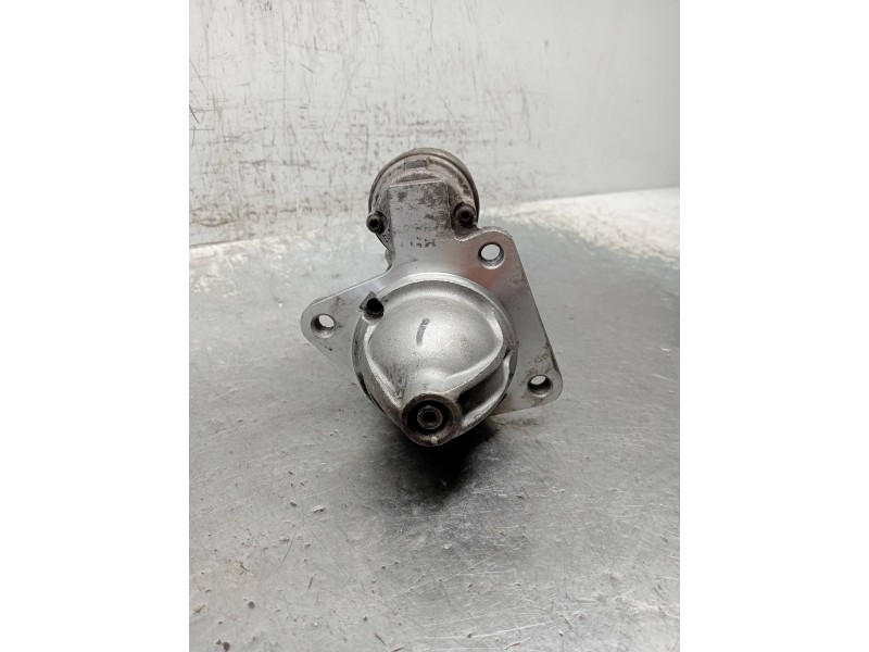 Recambio de motor arranque para ford fiesta (ccn) trend referencia OEM IAM 8V2111000BE  