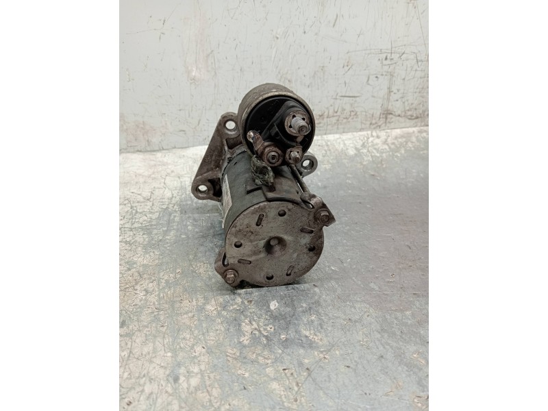 Recambio de motor arranque para ford fiesta (ccn) trend referencia OEM IAM 8V2111000BE  