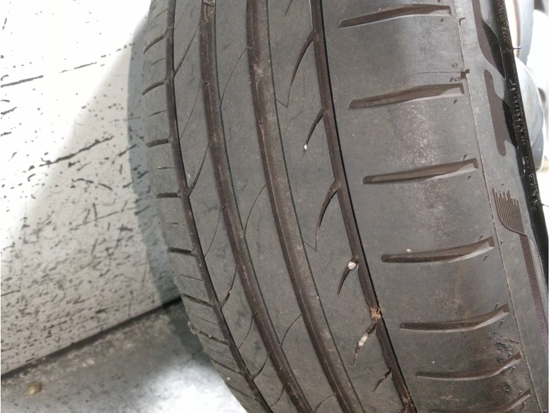 Recambio de juego llantas para peugeot 407 coupe básico referencia OEM IAM  CUBIERTAS 235/45/18