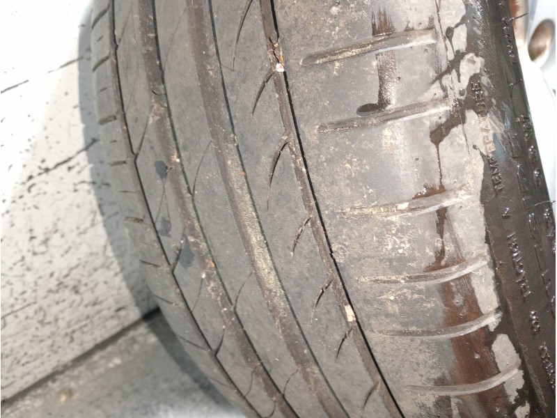 Recambio de juego llantas para peugeot 407 coupe básico referencia OEM IAM  CUBIERTAS 235/45/18