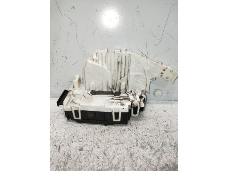 Recambio de motor cierre centralizado delantero derecho para mercedes clase a (w176) a 180 cdi blueefficiency (176.012) referenc