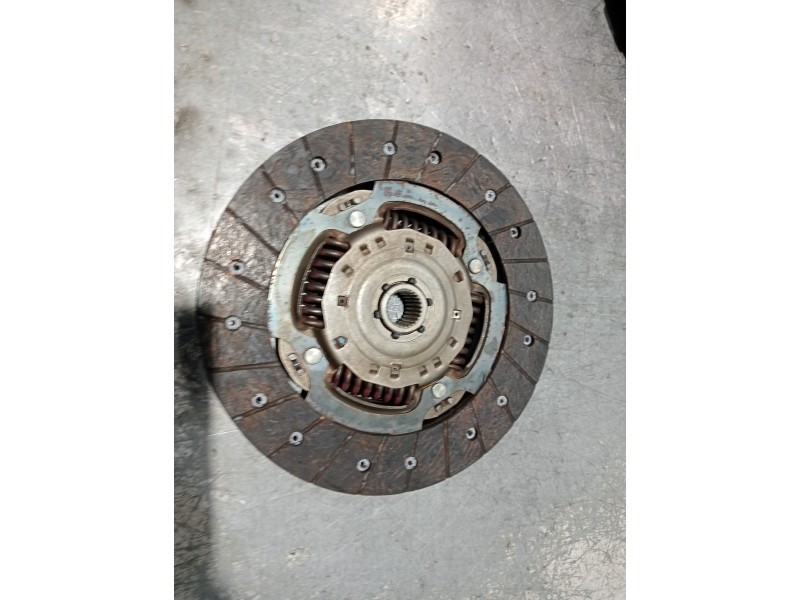 Recambio de kit embrague para renault clio iv technofeel referencia OEM IAM 302101221R  