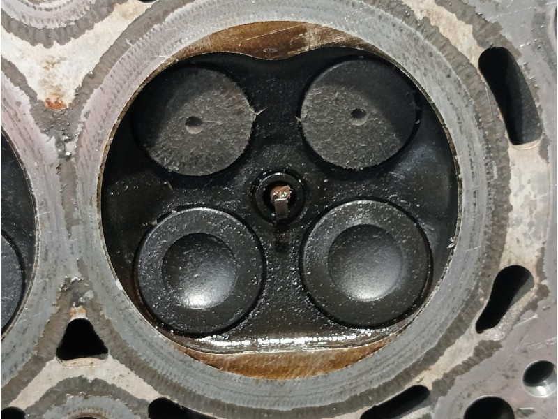 Recambio de culata para renault clio iv technofeel referencia OEM IAM 132647109R H4B 