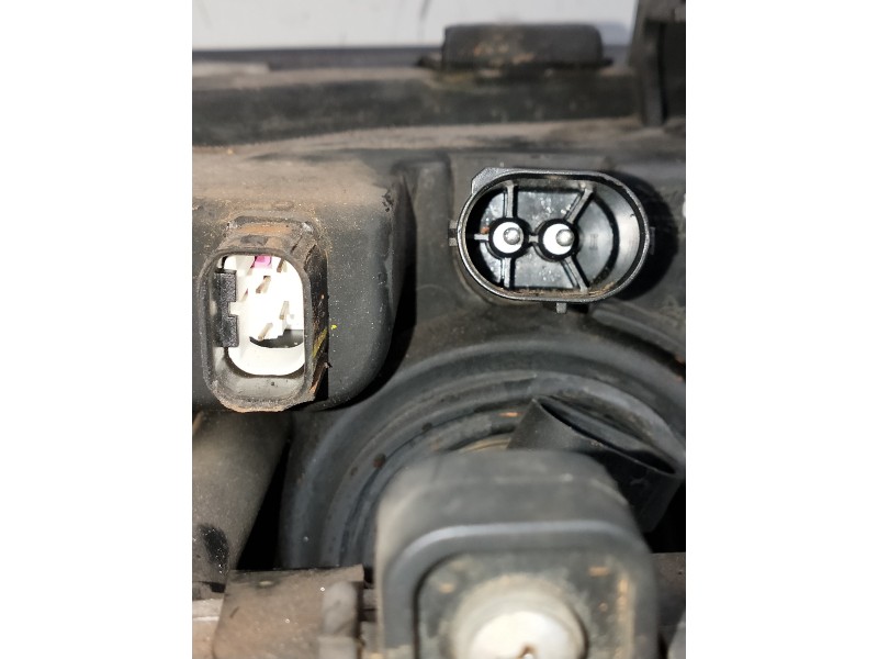 Recambio de faro izquierdo para bmw serie 5 touring (e39) 530d referencia OEM IAM   