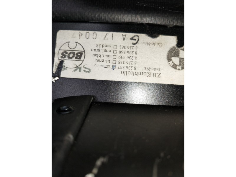 Recambio de bandeja trasera para bmw serie 5 touring (e39) 530d referencia OEM IAM 8236357  