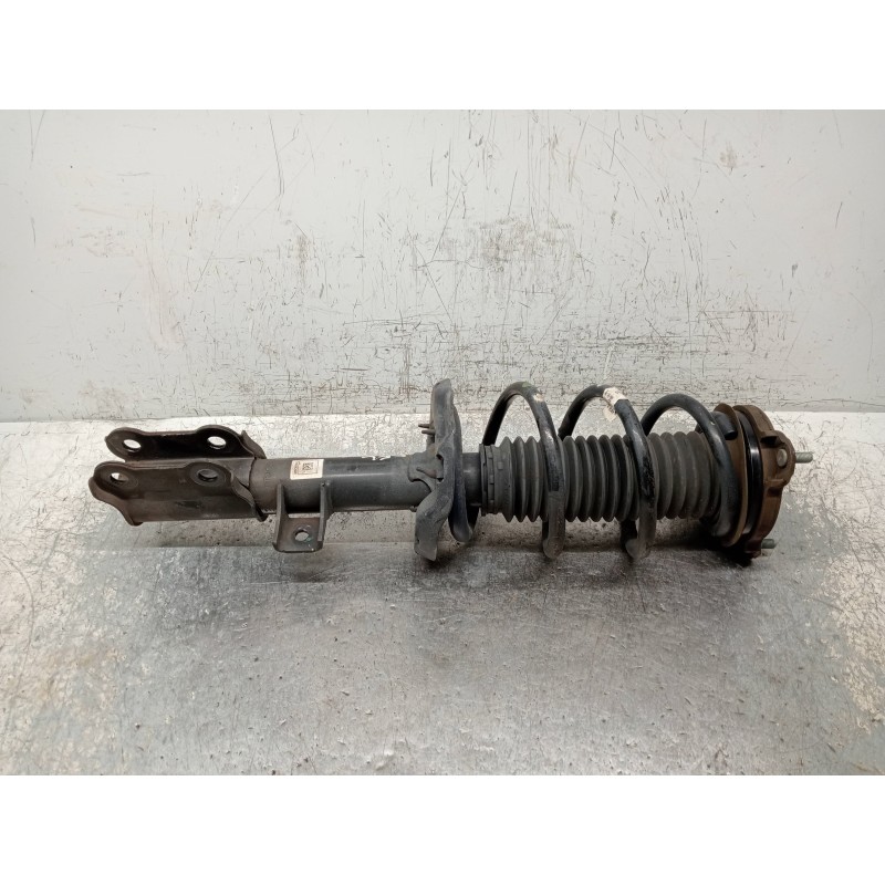 Recambio de amortiguador delantero derecho para kia sportage spirit 2wd referencia OEM IAM 54660F1000  