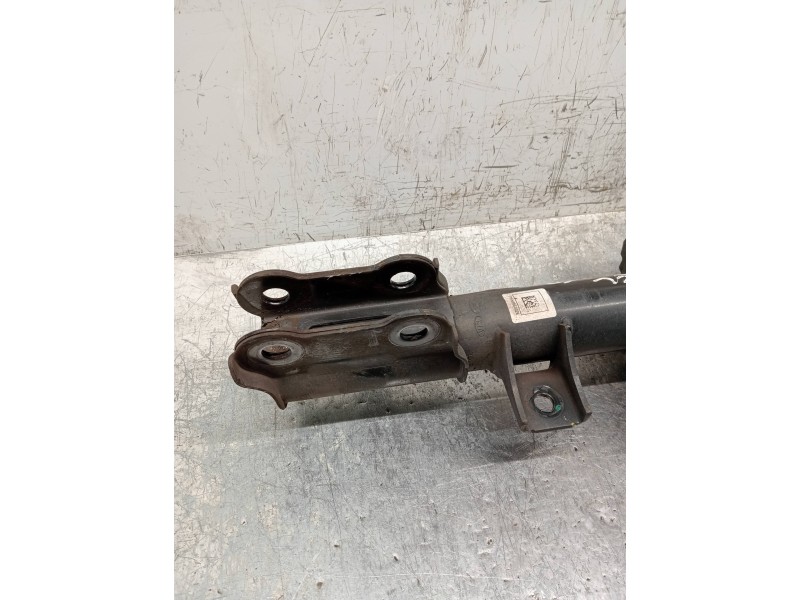 Recambio de amortiguador delantero derecho para kia sportage spirit 2wd referencia OEM IAM 54660F1000  