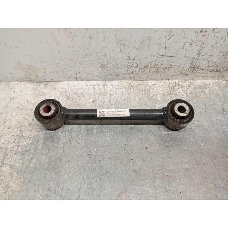 Recambio de brazo suspension superior trasero izquierdo para kia sportage spirit 2wd referencia OEM IAM 55250D7000  