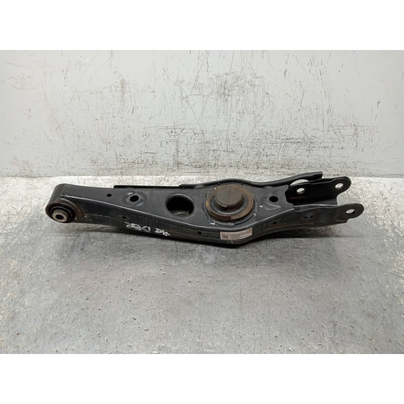 Recambio de brazo suspension inferior trasero derecho para kia sportage spirit 2wd referencia OEM IAM 55220D3050  