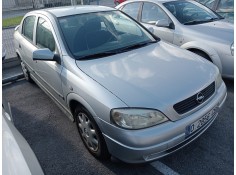 opel astra g berlina del año 1998