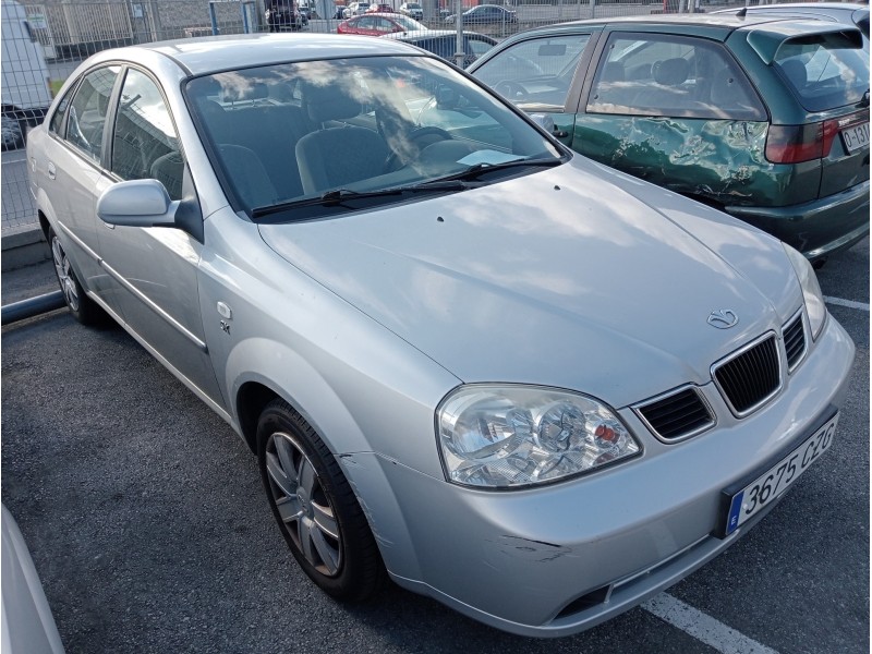 daewoo nubira berlina del año 2004