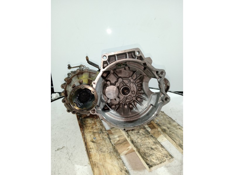 Recambio de caja cambios para volkswagen vento (1h2) cl referencia OEM IAM ATH 06082 5V