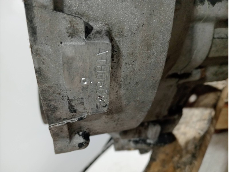 Recambio de caja cambios para volkswagen vento (1h2) cl referencia OEM IAM ATH 06082 5V