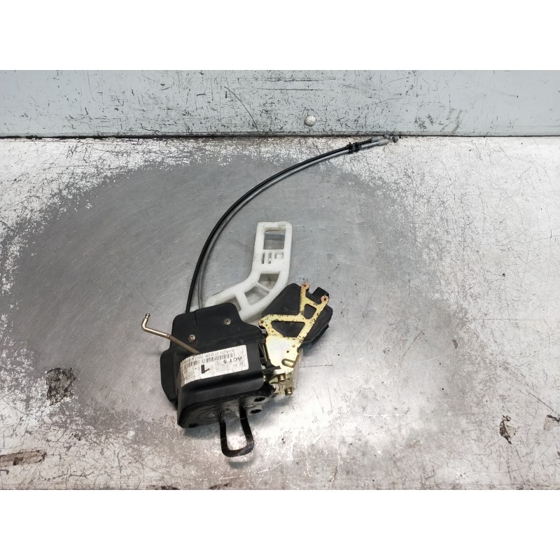 Recambio de motor cierre centralizado trasero derecho para kia sportage ex referencia OEM IAM 81420  