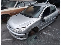 peugeot 206 berlina del año 2005
