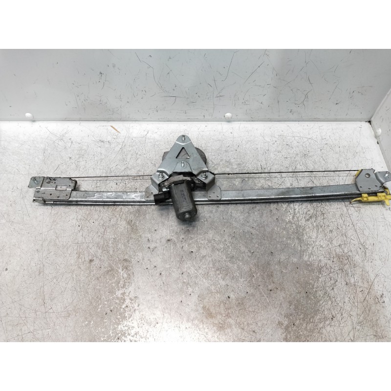 Recambio de elevalunas delantero derecho para nissan primastar (x83) caja cerrada batalla corta 2,76t referencia OEM IAM   5P