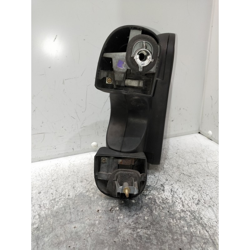 Recambio de retrovisor derecho para nissan primastar (x83) caja cerrada batalla corta 2,76t referencia OEM IAM   VER FOTOS