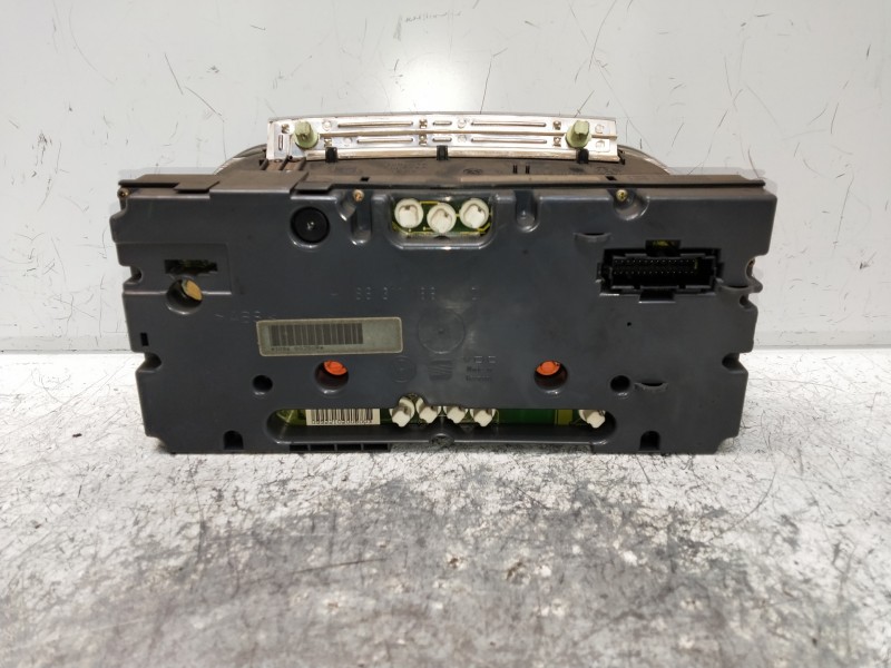 Recambio de cuadro instrumentos para volkswagen vento (1h2) cl referencia OEM IAM   