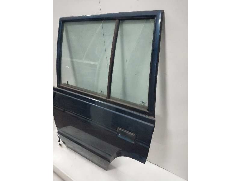 Recambio de puerta trasera izquierda para mitsubishi galloper (hyundai) 2.5 turbodiesel referencia OEM IAM   