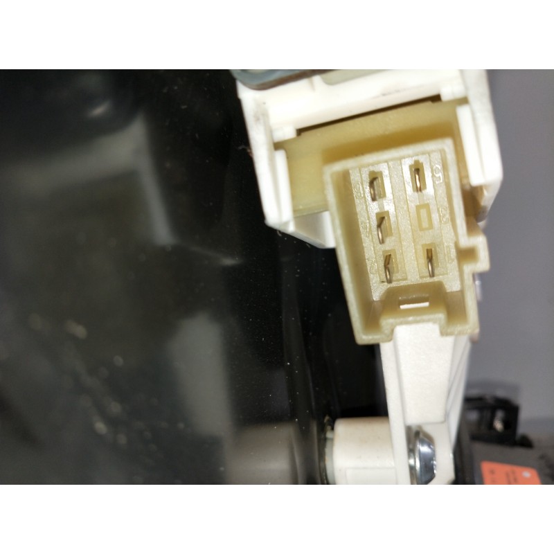 Recambio de elevalunas trasero izquierdo para mercedes clase gl (x164) 420 cdi 4-matic (164.828) referencia OEM IAM A1648201102 