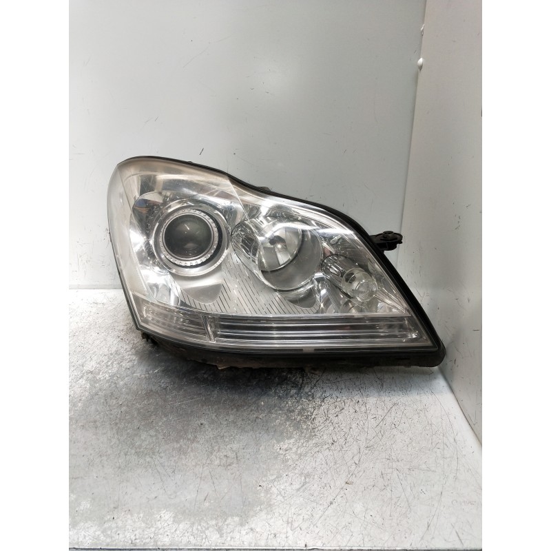 Recambio de faro derecho para mercedes clase gl (x164) 420 cdi 4-matic (164.828) referencia OEM IAM A0038205826  XENON
