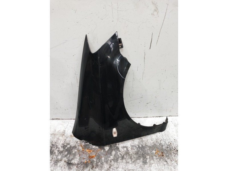 Recambio de aleta delantera derecha para hyundai getz (tb) 1.1 básico referencia OEM IAM   