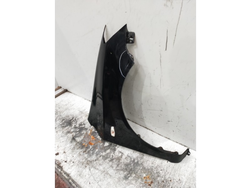 Recambio de aleta delantera derecha para hyundai getz (tb) 1.1 básico referencia OEM IAM   