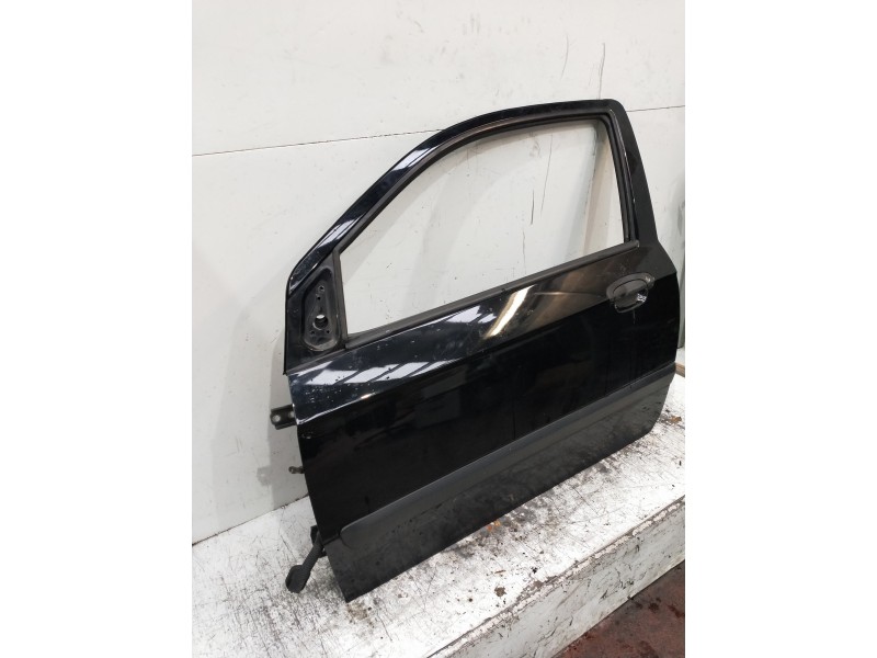 Recambio de puerta delantera izquierda para hyundai getz (tb) 1.1 básico referencia OEM IAM   