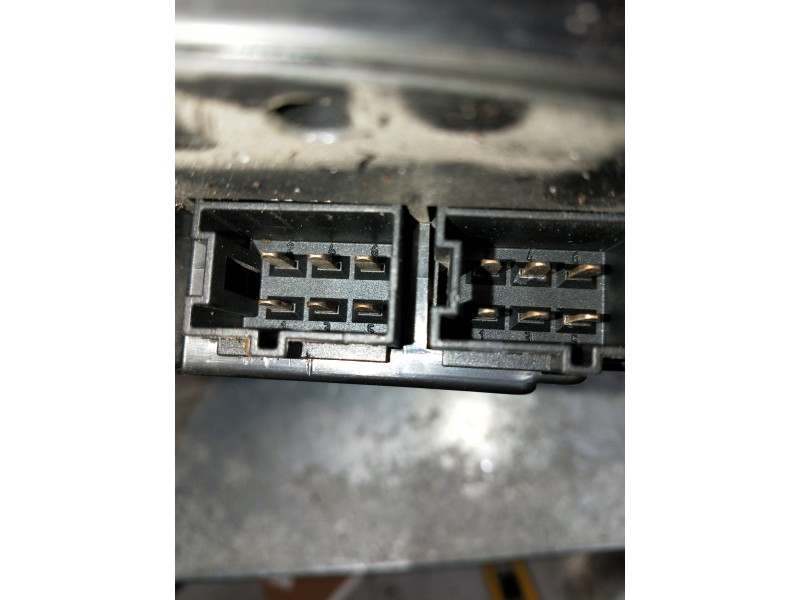 Recambio de luz interior para mercedes clase gl (x164) 420 cdi 4-matic (164.828) referencia OEM IAM A1648201385  