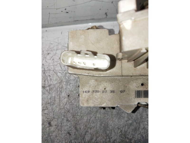 Recambio de motor cierre centralizado trasero derecho para mercedes clase gl (x164) 420 cdi 4-matic (164.828) referencia OEM IAM