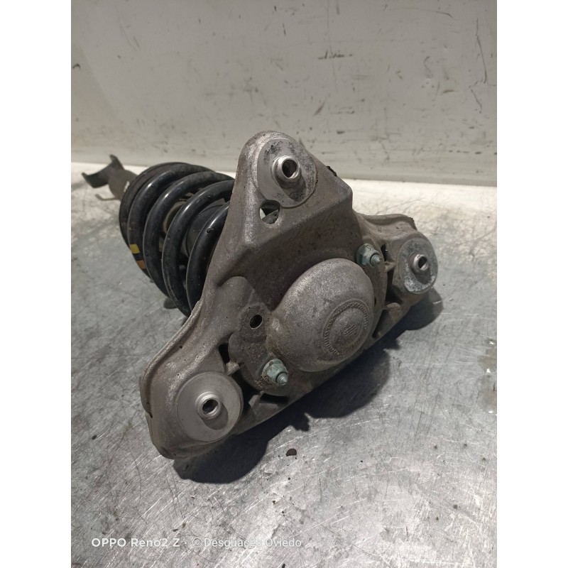 Recambio de amortiguador delantero izquierdo para volkswagen passat berlina (3b3) comfortline referencia OEM IAM   