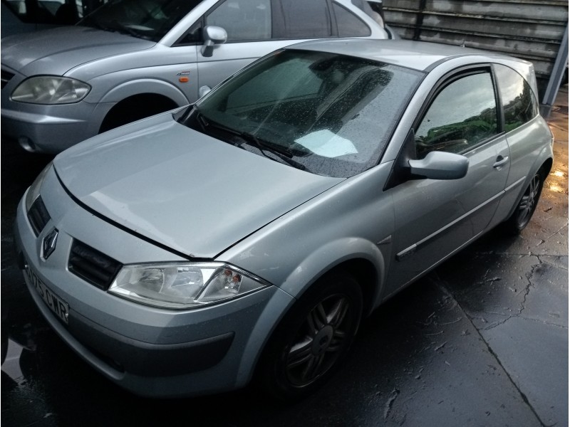 renault megane ii berlina 3p del año 2004