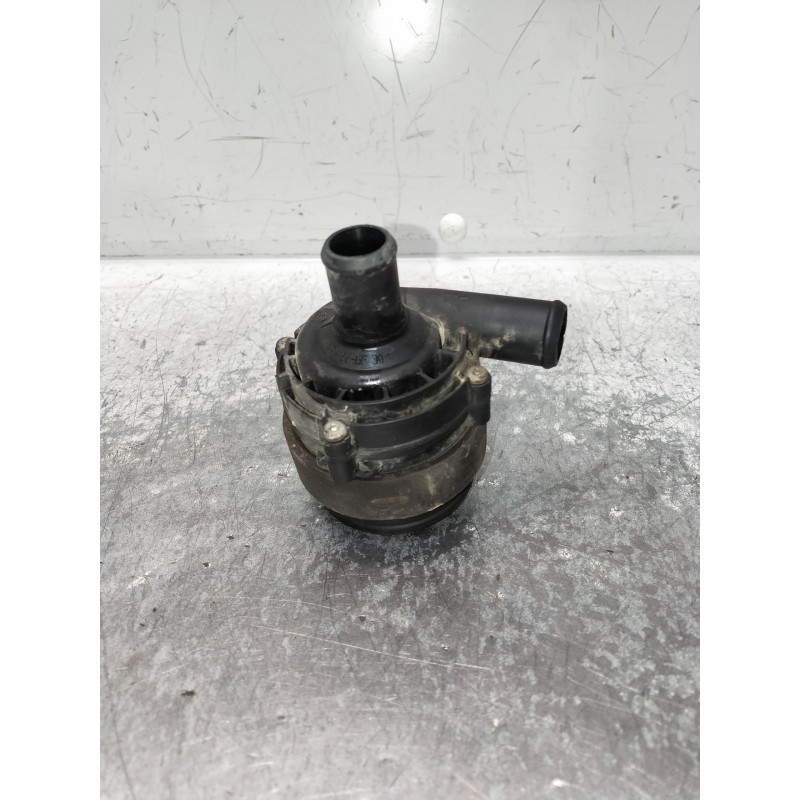 Recambio de bomba agua para mercedes clase gl (x164) 420 cdi 4-matic (164.828) referencia OEM IAM 0277589  