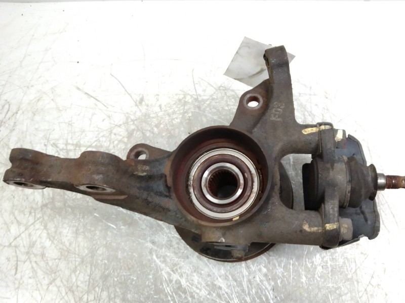 Recambio de mangueta delantera derecha para hyundai i30 1.6 crdi cat referencia OEM IAM   