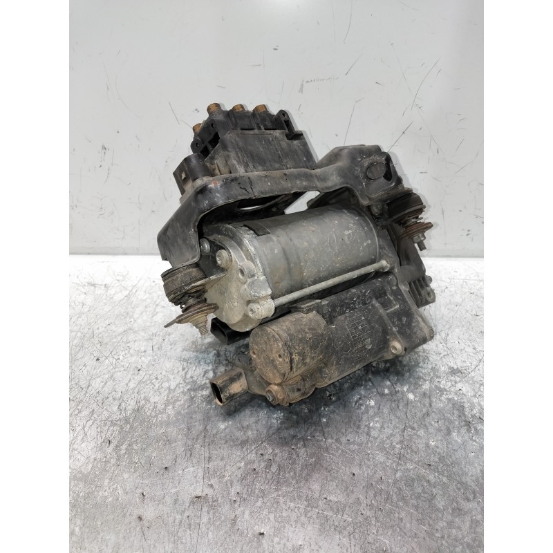 Recambio de bomba suspension para mercedes clase gl (x164) 420 cdi 4-matic (164.828) referencia OEM IAM   