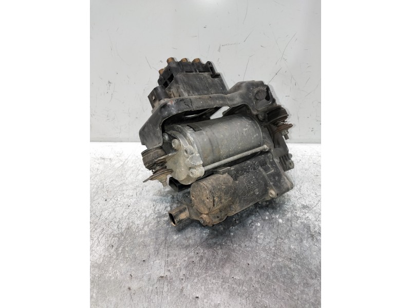 Recambio de bomba suspension para mercedes clase gl (x164) 420 cdi 4-matic (164.828) referencia OEM IAM   