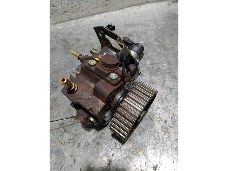 Recambio de bomba inyeccion para peugeot 207 x-line referencia OEM IAM 0445010102 96563000380 
