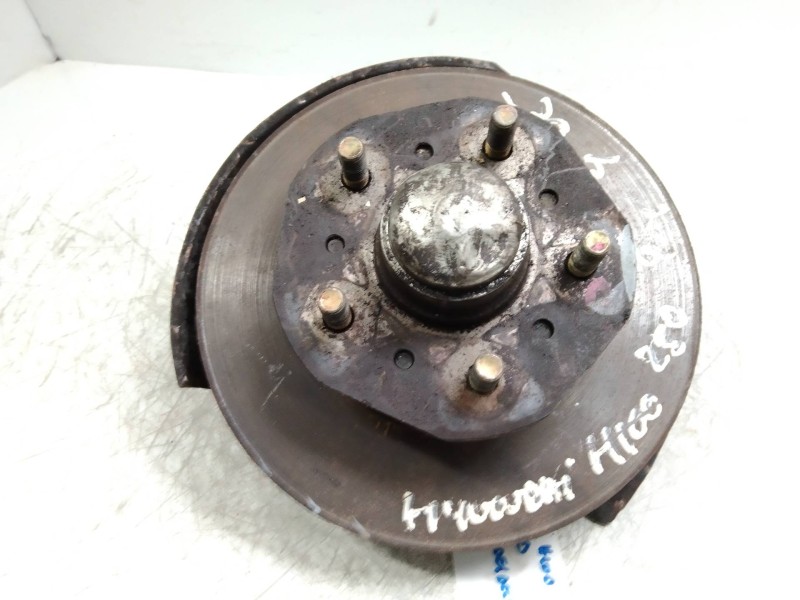 Recambio de mangueta delantera derecha para hyundai h 100 h 100 furg. caja cerrada referencia OEM IAM   