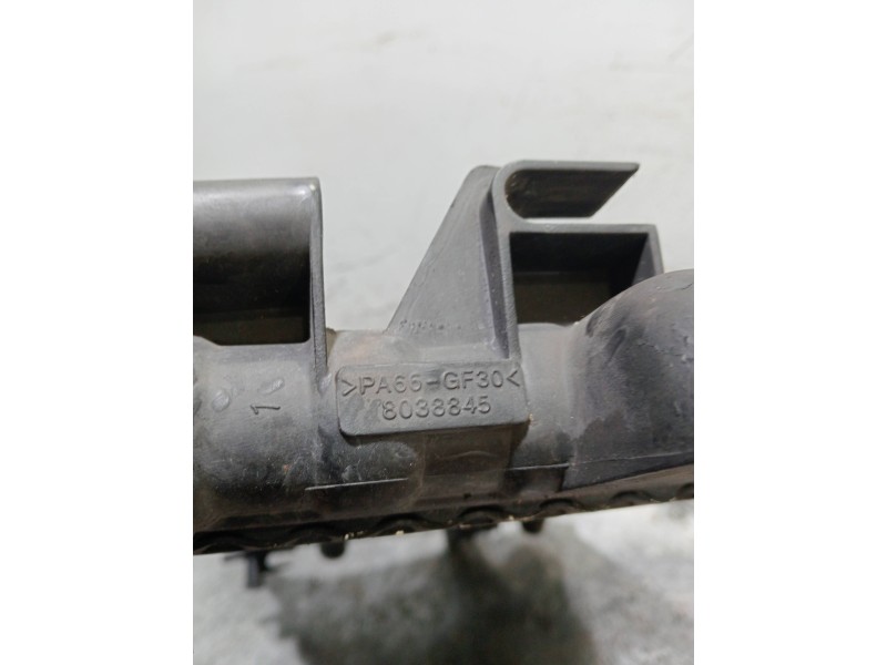 Recambio de radiador agua para opel corsa c cosmo referencia OEM IAM 8038845  