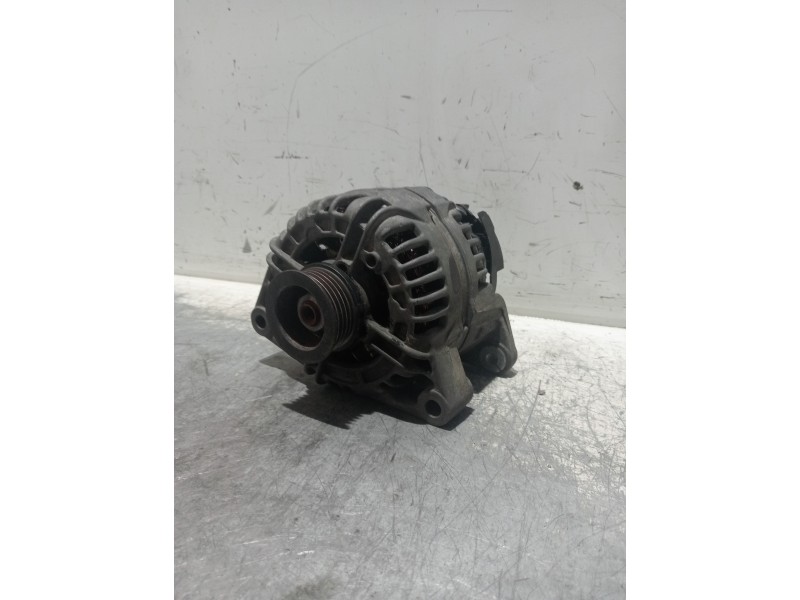 Recambio de alternador para opel corsa c cosmo referencia OEM IAM 0124425024 55556069 
