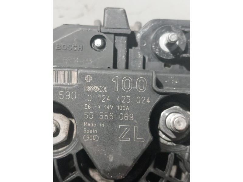 Recambio de alternador para opel corsa c cosmo referencia OEM IAM 0124425024 55556069 
