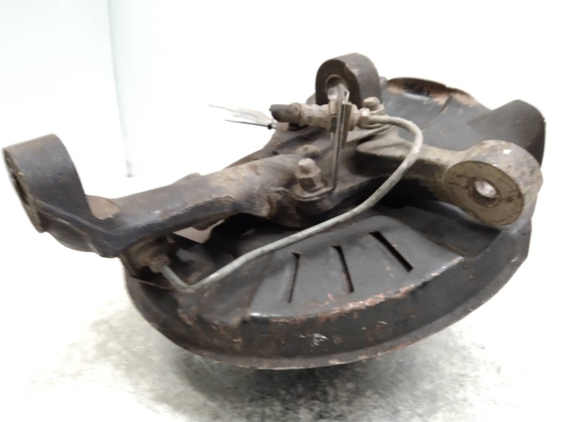 Recambio de mangueta delantera derecha para hyundai h 100 h 100 furg. caja cerrada referencia OEM IAM   