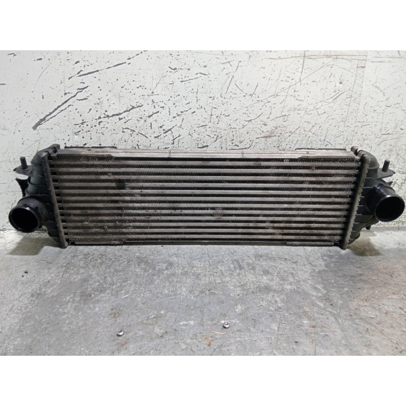 Recambio de intercooler para nissan primastar (x83) caja cerrada batalla corta 2,76t referencia OEM IAM 7700312903G 91166035 