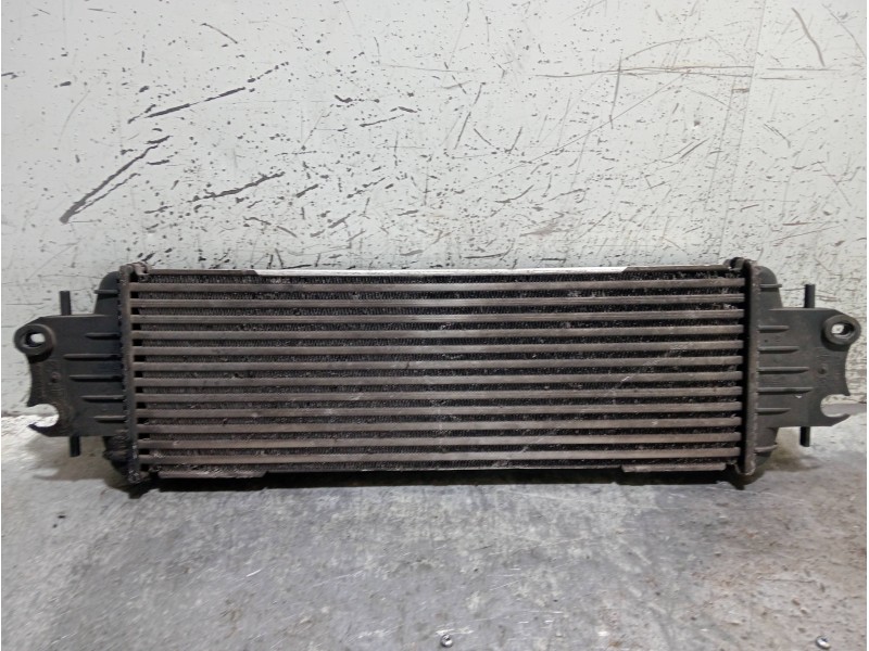 Recambio de intercooler para nissan primastar (x83) caja cerrada batalla corta 2,76t referencia OEM IAM 7700312903G 91166035 