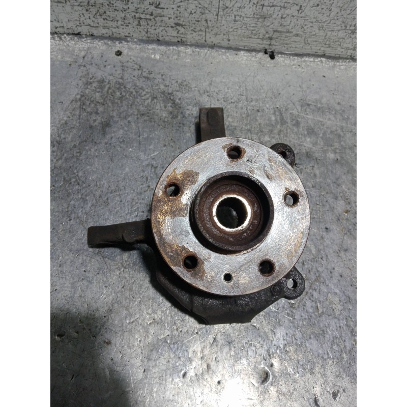 Recambio de mangueta delantera derecha para nissan primastar (x83) caja cerrada batalla corta 2,76t referencia OEM IAM   