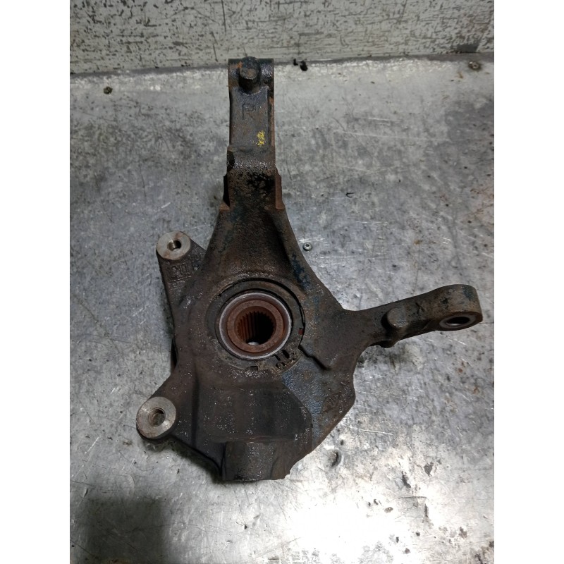 Recambio de mangueta delantera derecha para nissan primastar (x83) caja cerrada batalla corta 2,76t referencia OEM IAM   