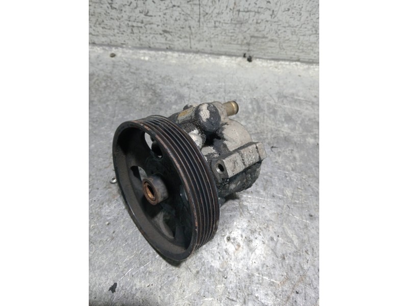 Recambio de bomba direccion para nissan primastar (x83) caja cerrada batalla corta 2,76t referencia OEM IAM   