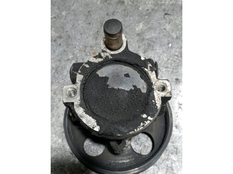 Recambio de bomba direccion para nissan primastar (x83) caja cerrada batalla corta 2,76t referencia OEM IAM   