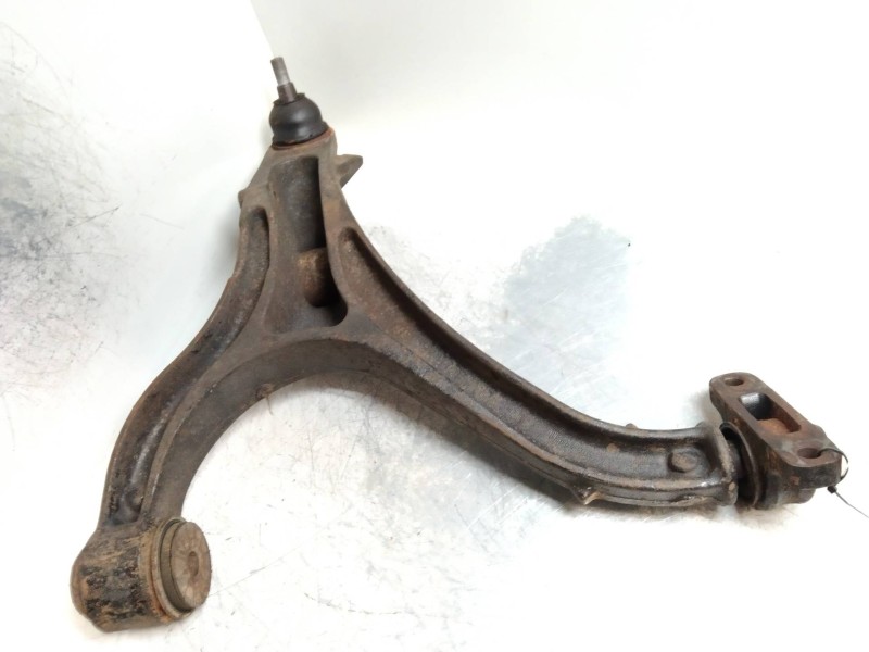 Recambio de brazo suspension inferior delantero izquierdo para jeep gr. cherokee (wh) 3.0 crd cat referencia OEM IAM   